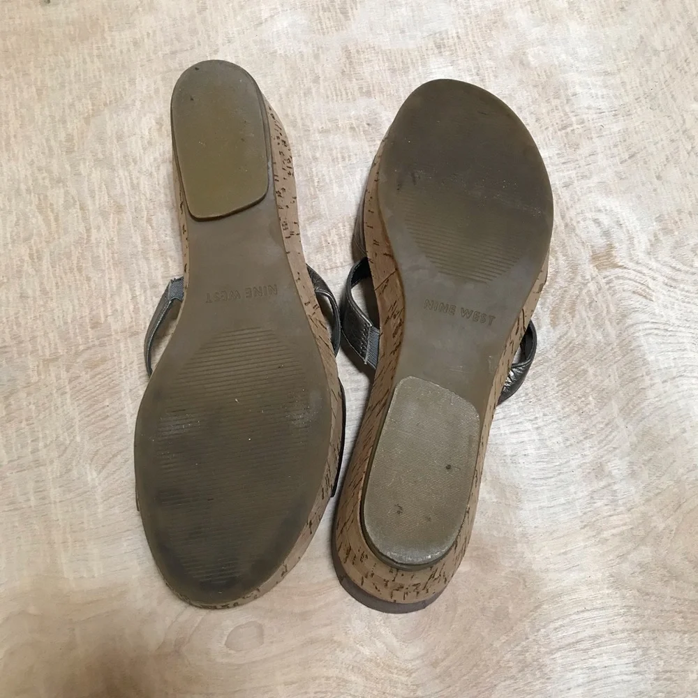 Nine West Farruko Wedge Slides Sandals Size 7.5